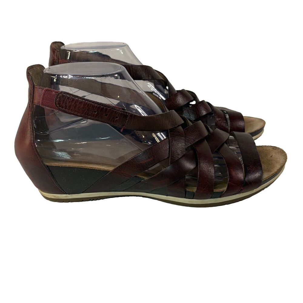 Dansko Womens Vivian Gladiator Leather Sandal Burgundy Size 40 US 9.5